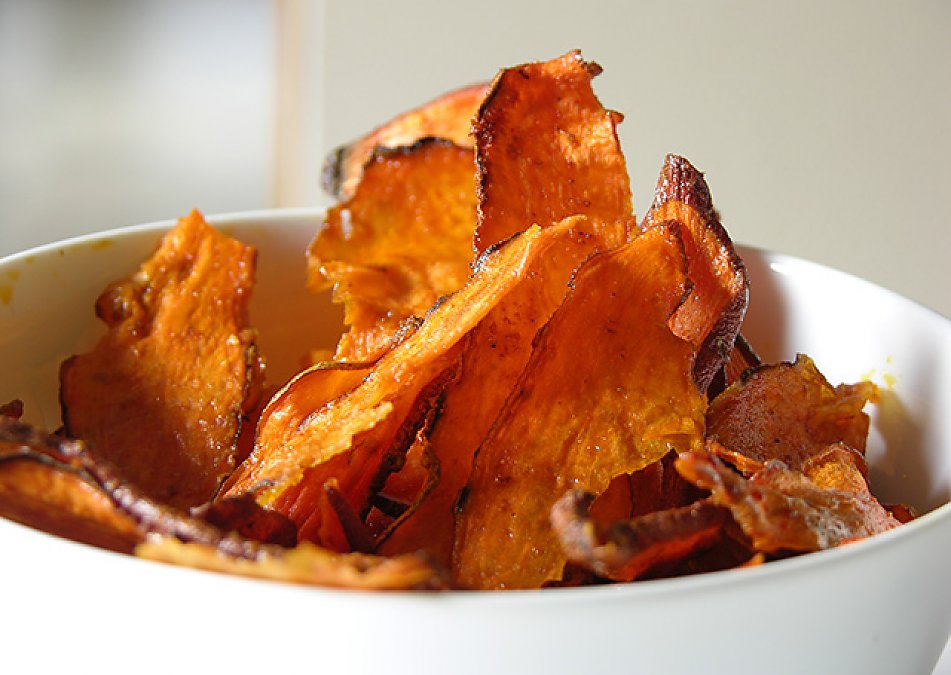 Spicy Yam Chips | The Rawtarian