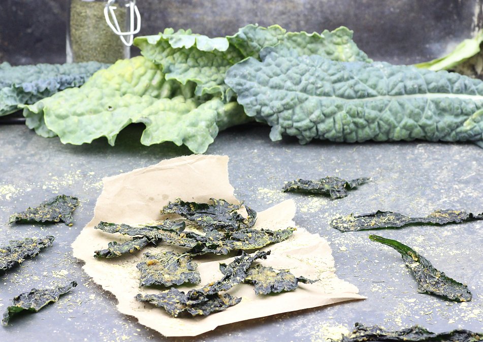 Raw kale chips recipe The Rawtarian