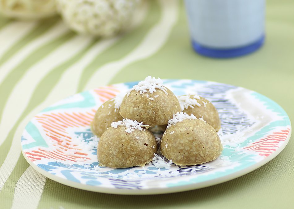 Raw vanilla drop cookies The Rawtarian