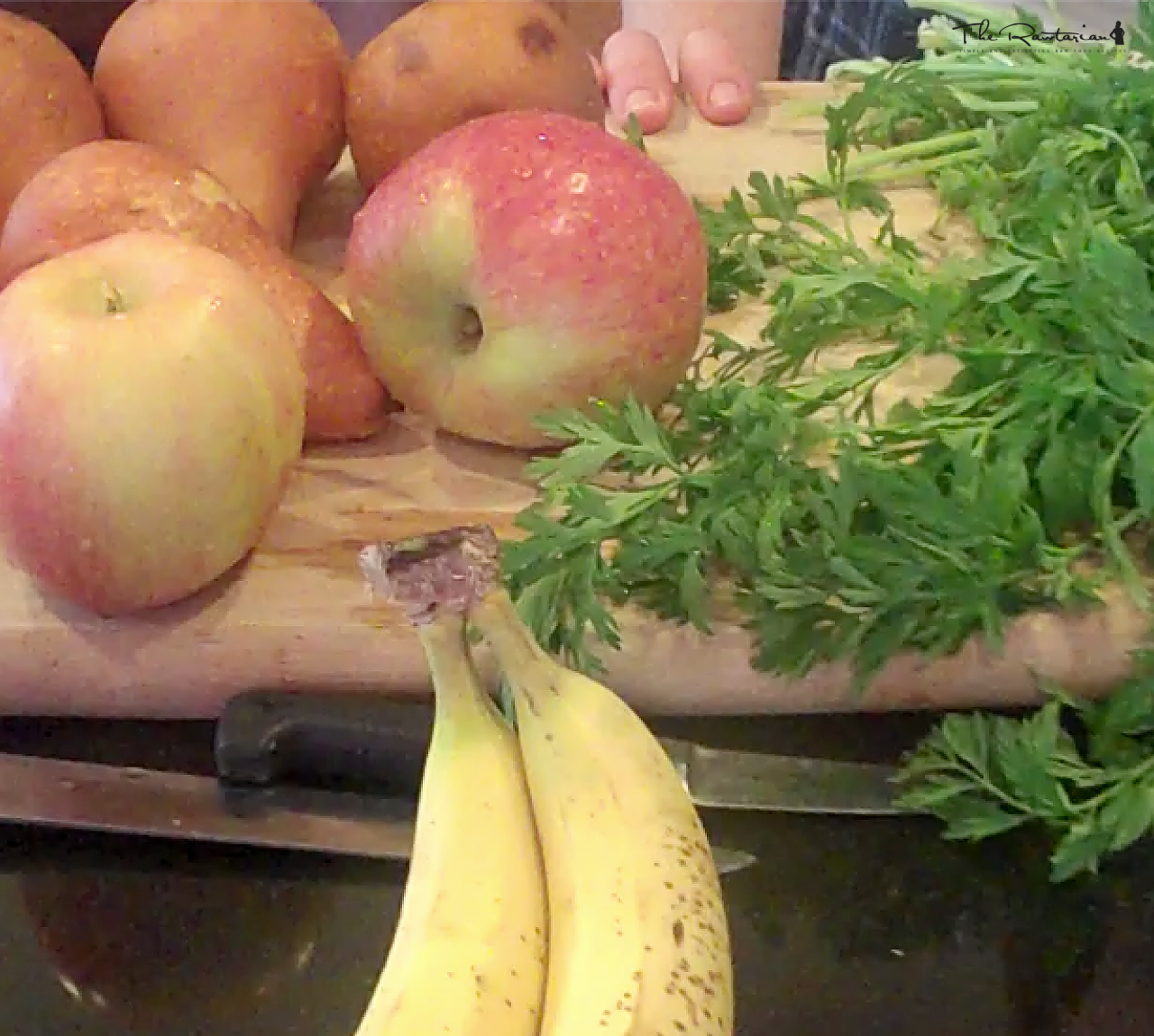 Basic Green Smoothie | The Rawtarian