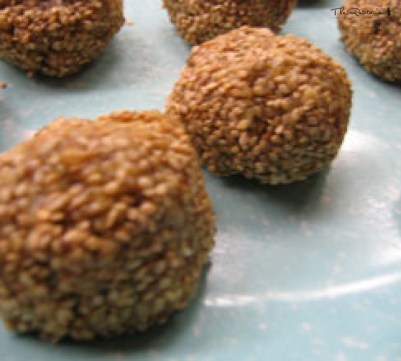 Bliss Balls | The Rawtarian