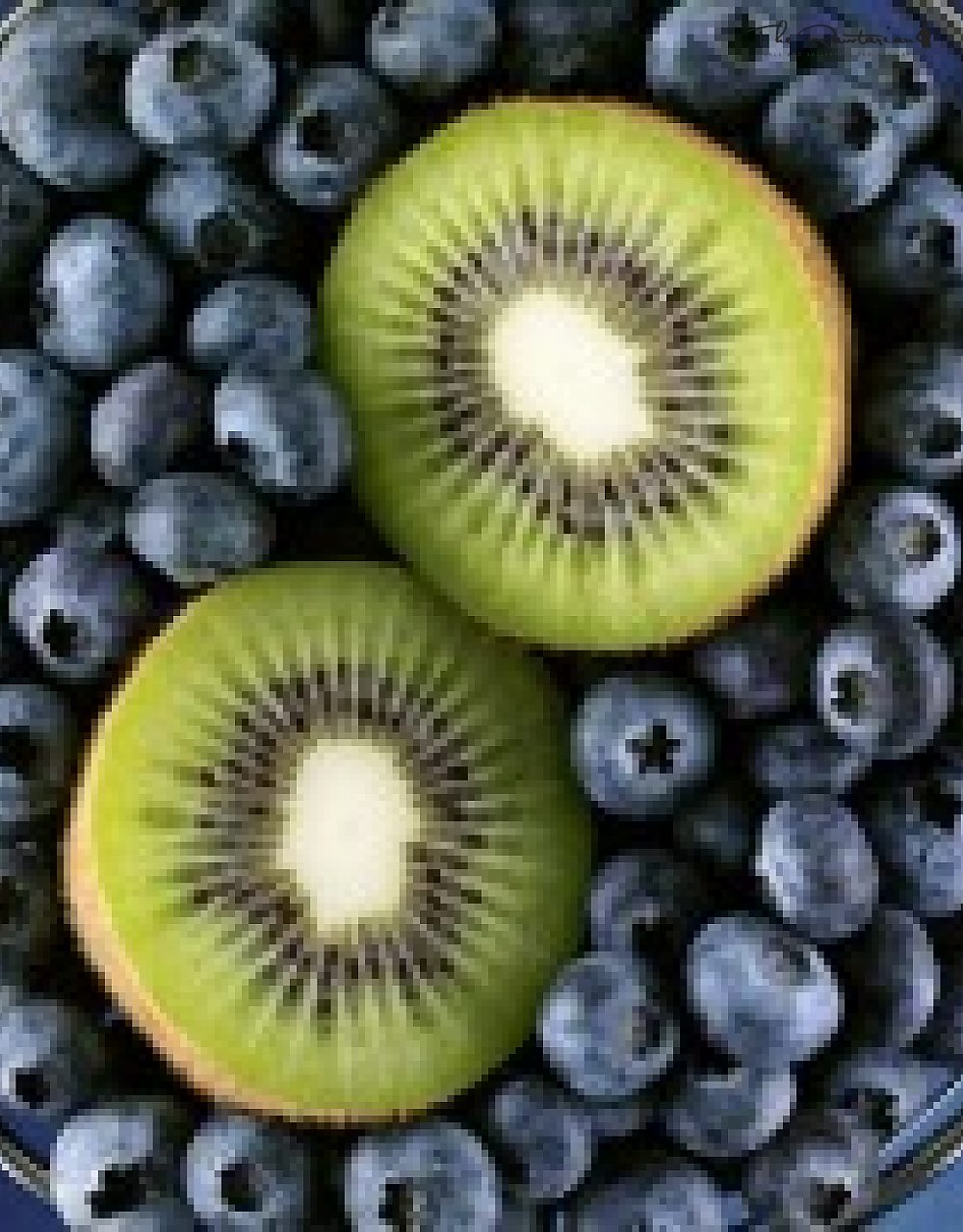 Blueberry Kiwi Blast | The Rawtarian