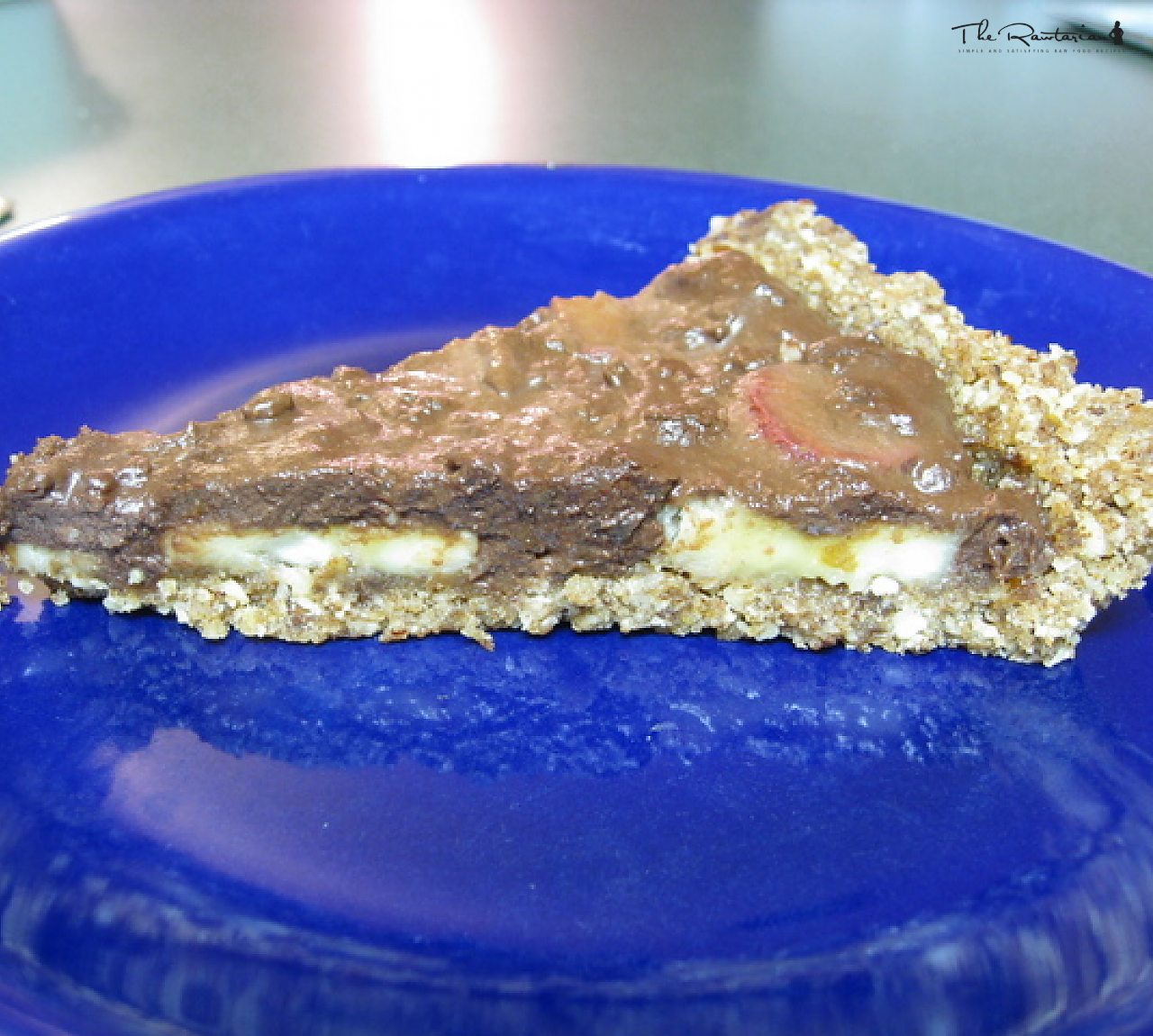 Chocolate Strawberry Banana Pie | The Rawtarian