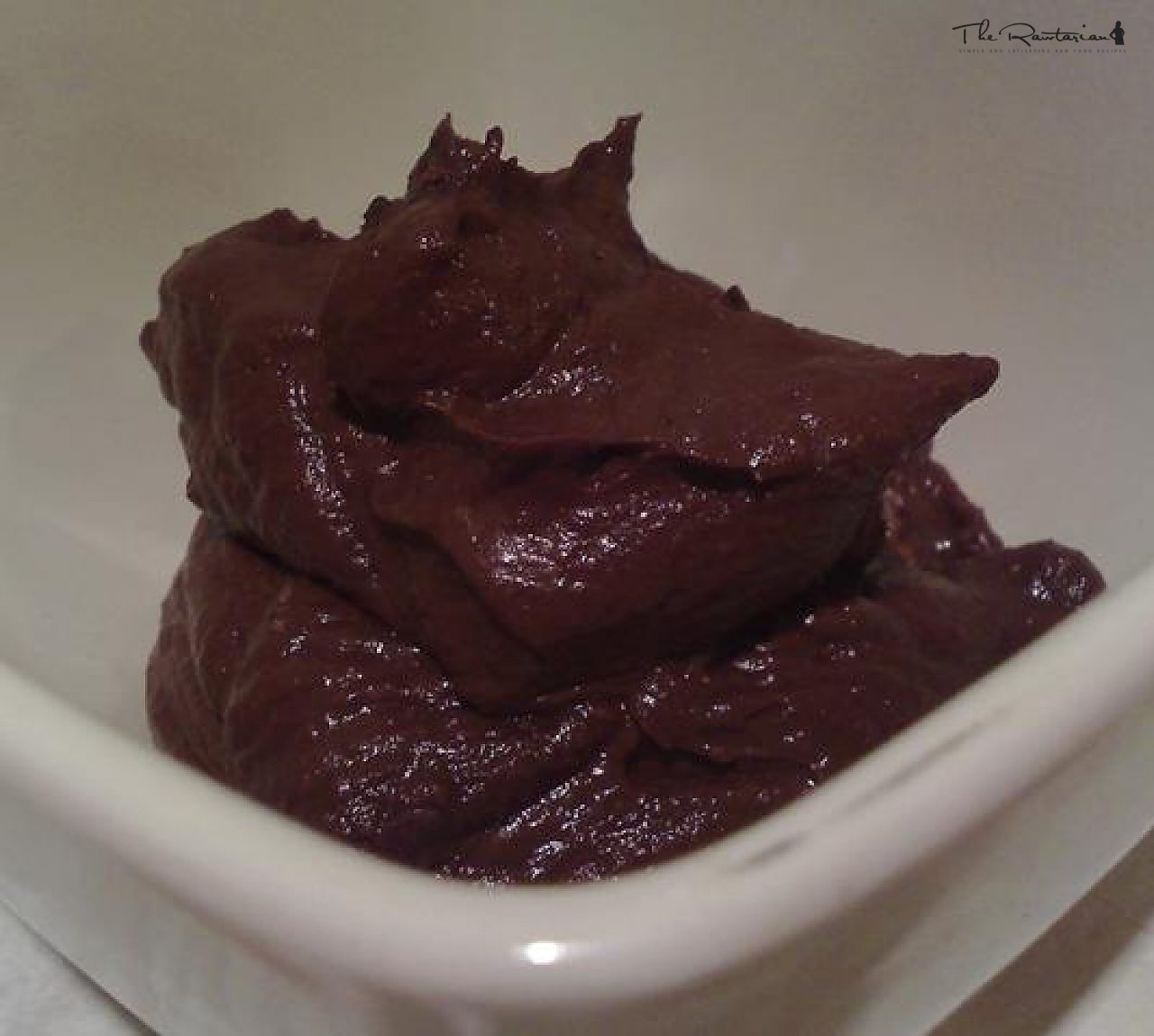 Easy Chocolate Mousse | The Rawtarian