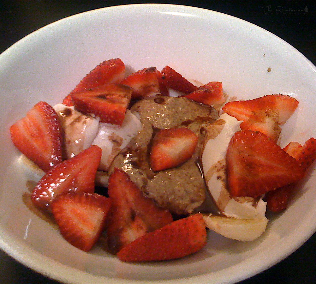 Heavenly Banana Split | The Rawtarian