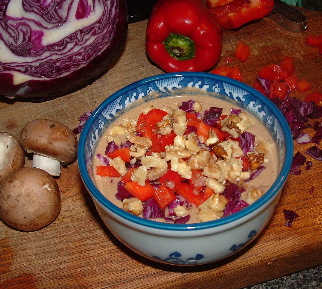 Mostly Mushroom Soup | The Rawtarian