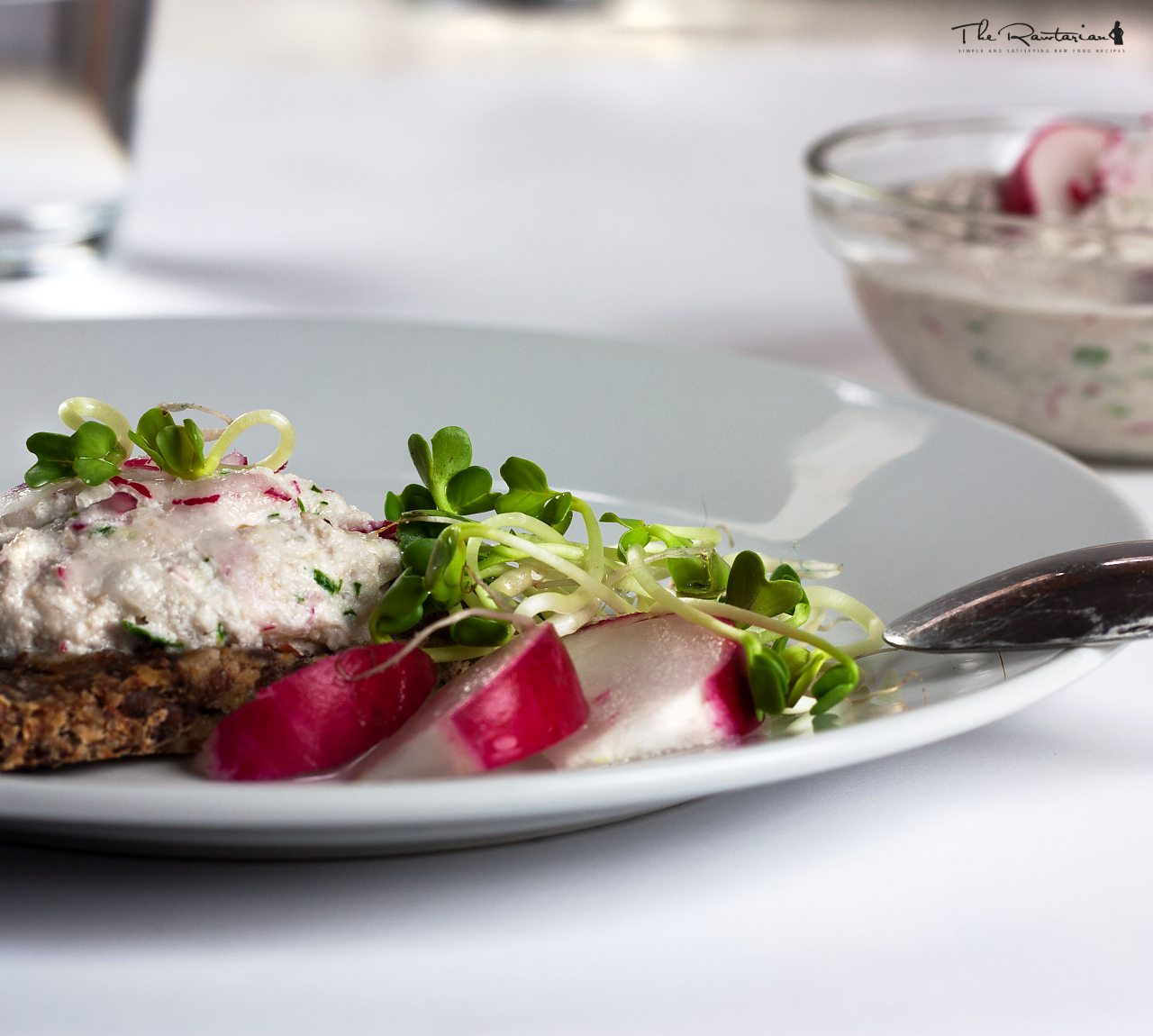 Radish Spread | The Rawtarian
