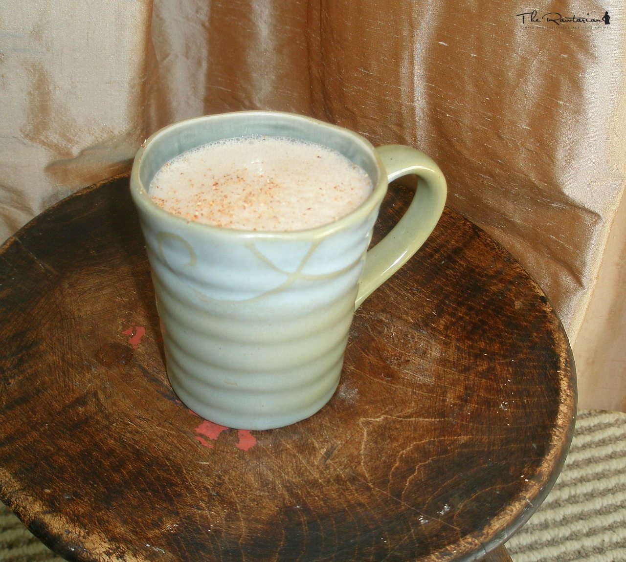 Reishi Chocolate Latte | The Rawtarian