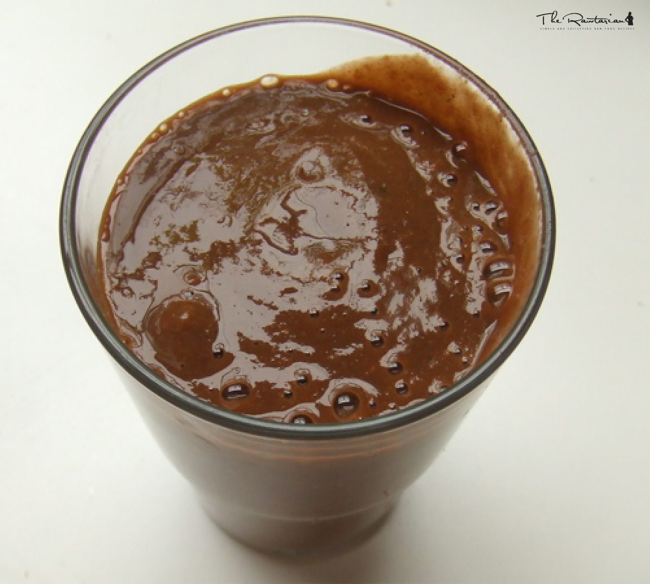 Strawberry Maca Mudshake | The Rawtarian