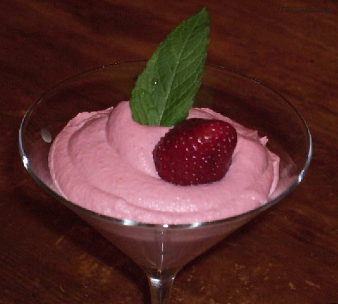 Strawberry Mousse | The Rawtarian
