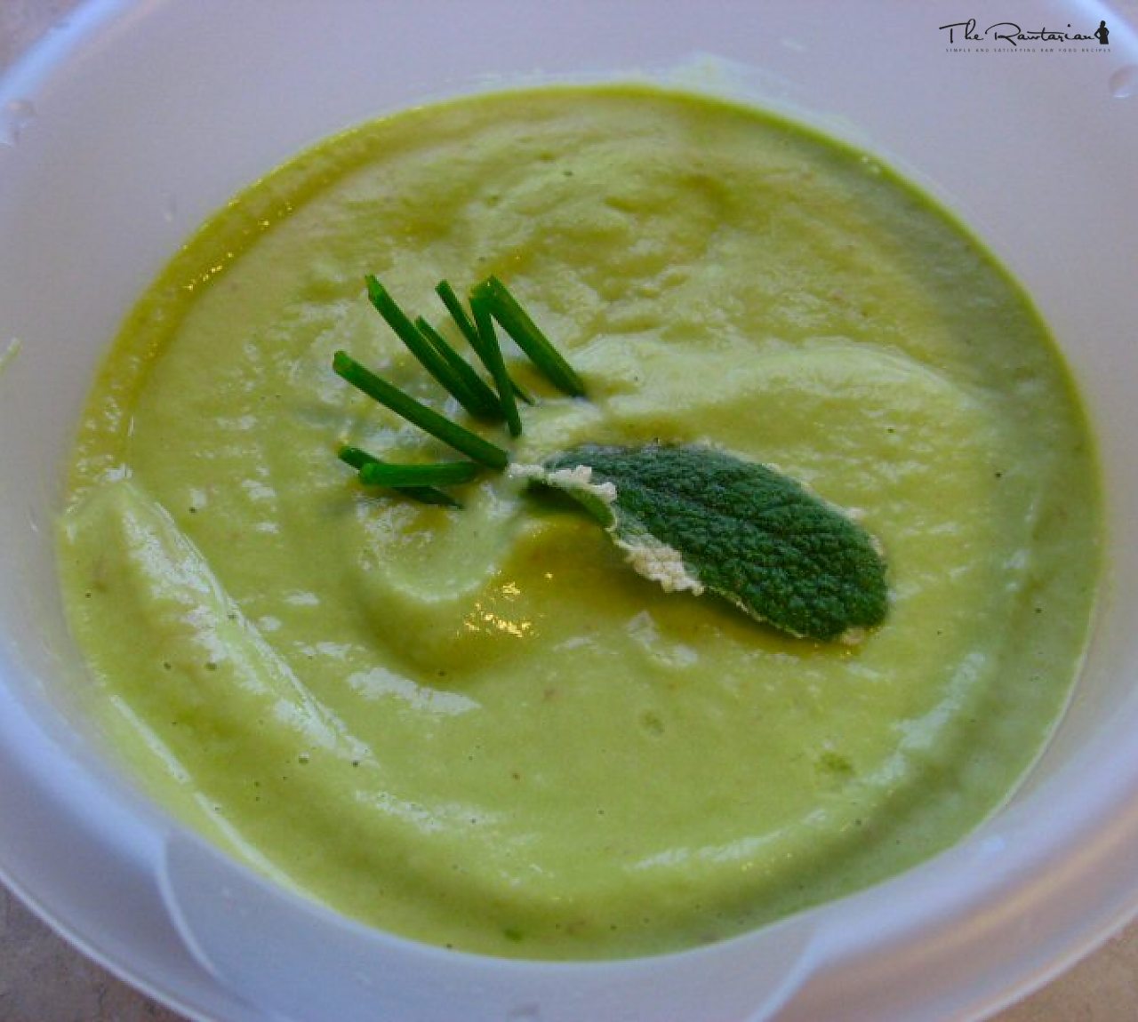 Sweet Sunshine Avocado Soup | The Rawtarian