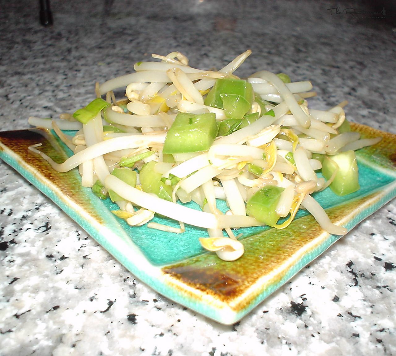 Vietnamese Mung Bean Sprout Salad The Rawtarian