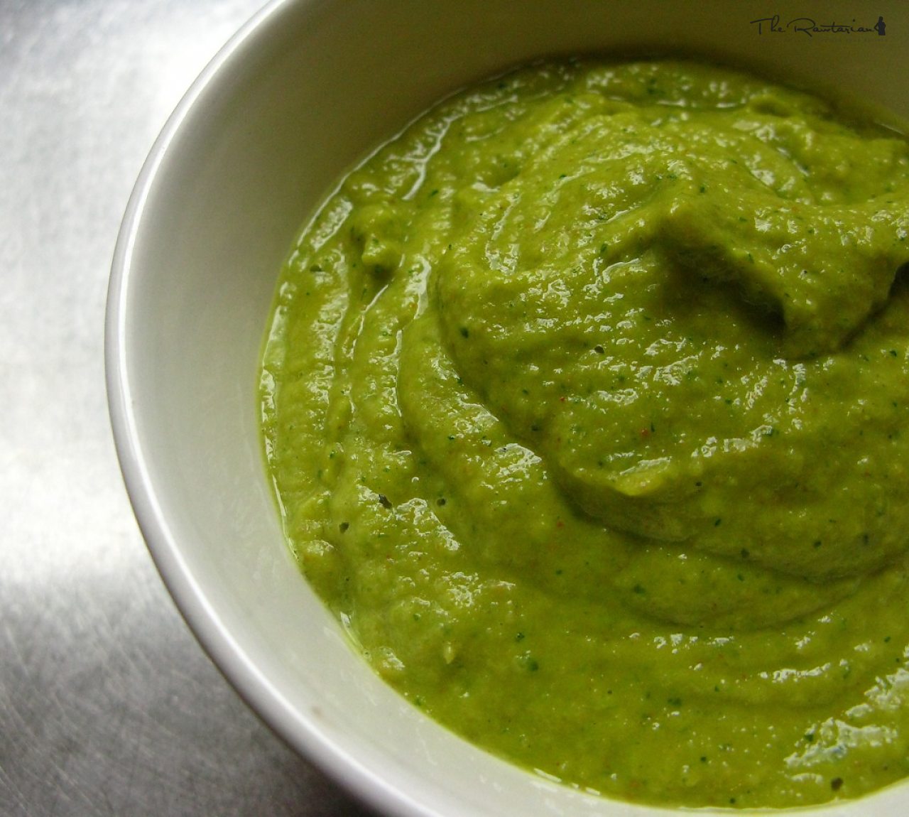 Zucchini &amp; Avocado Dip | The Rawtarian
