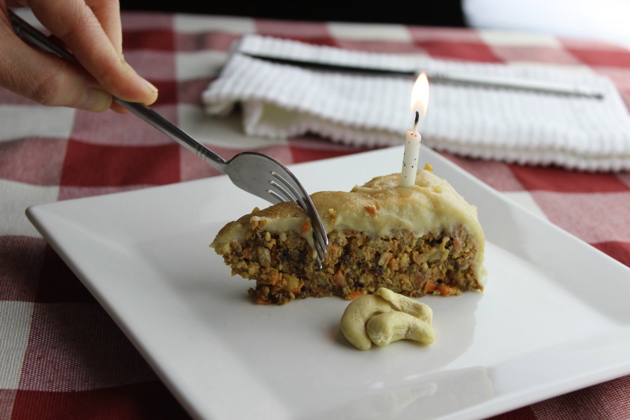 Raw carrot cake Raw carrot cake